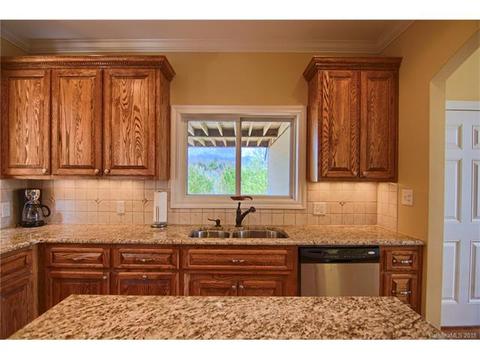 532 Highland View Ln, Mill Spring, NC 28756 photo 10