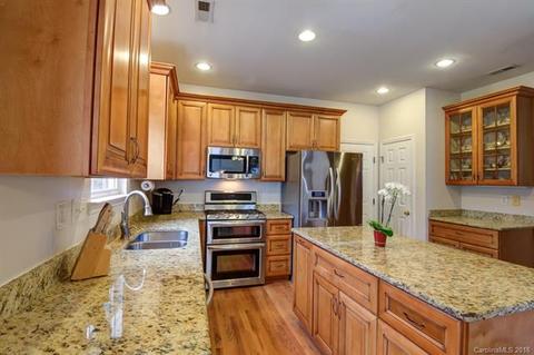 445 Saint George Rd, Fort Mill, SC 29708 photo 4