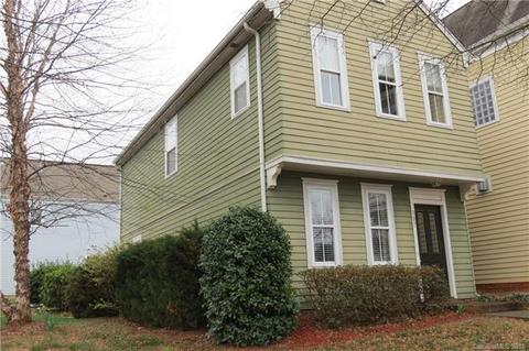 307 Davidson Gateway Dr, Davidson, NC 28036 photo 2