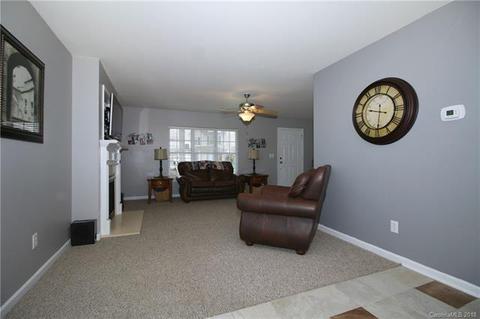 10837 Traders Ct, Davidson, NC 28036 photo 2