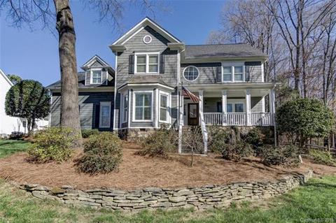 1315 Hudson Pl, Davidson, NC 28036 photo 2