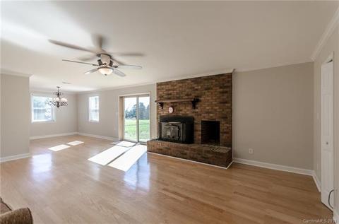 412 E Sandy Ridge Rd, Monroe, NC 28112 photo 6