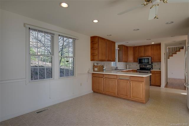  560 Aberdeen Ln, Pisgah Forest, NC 28768 photo 7