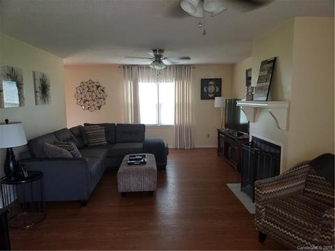 2733 Devonshire Rd, Newton, NC 28658 photo 10
