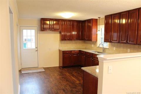 102 Pine Ln, Locust, NC 28097 photo 4