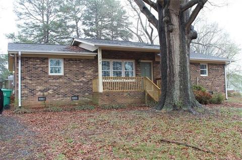 102 Pine Ln, Locust, NC 28097 photo 1
