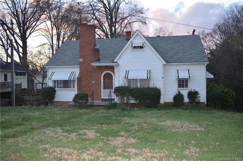 20627 N Main St, Cornelius, NC 28031 photo 1