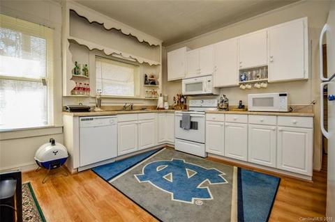 20633 N Main St, Cornelius, NC 28031 photo 8