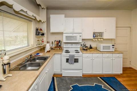 20633 N Main St, Cornelius, NC 28031 photo 11