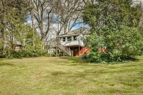 20633 N Main St, Cornelius, NC 28031 photo 2