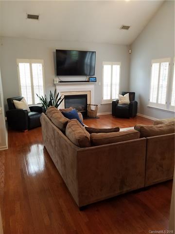 19818 Sandyedge Dr, Cornelius, NC 28031 photo 9