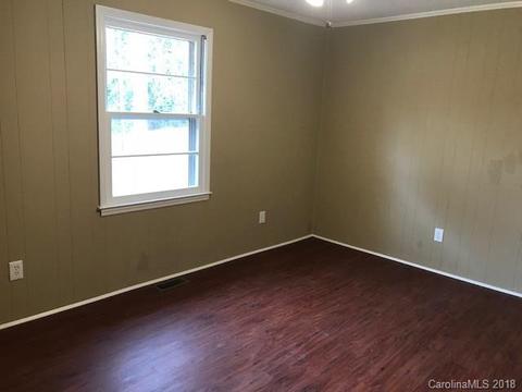 936 Hampton Grace Ave, Lancaster, SC 29720 photo 3