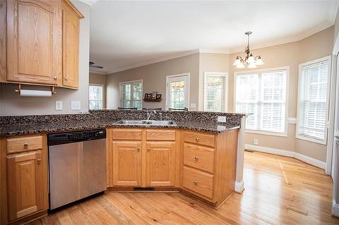 808 4th St, Conover, NC 28613 photo 9