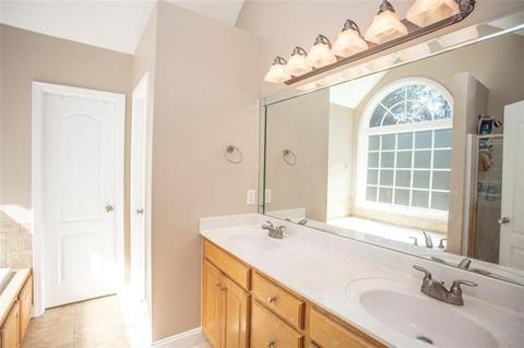808 4th St, Conover, NC 28613 photo 17