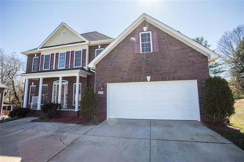 808 4th St, Conover, NC 28613 photo 1