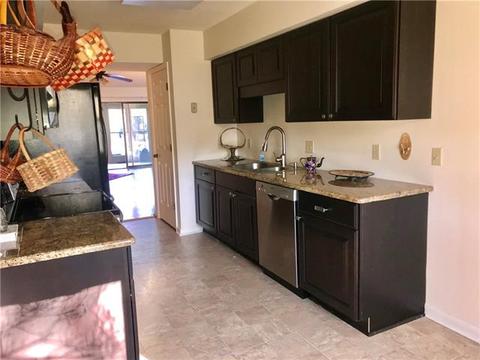 711 4th Ave, Conover, NC 28613 photo 2