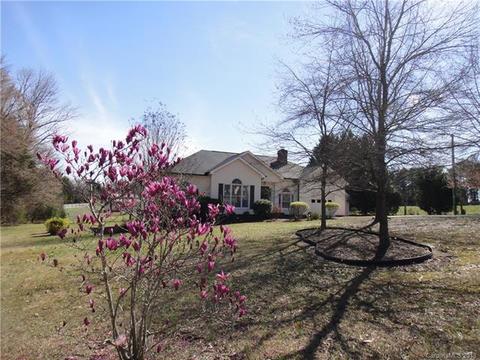 12201 Ritchie Rd, Midland, NC 28107 photo 3
