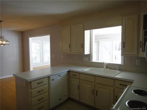 12201 Ritchie Rd, Midland, NC 28107 photo 8