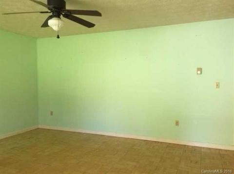 660 Forest St, Mars Hill, NC 28754 photo 5