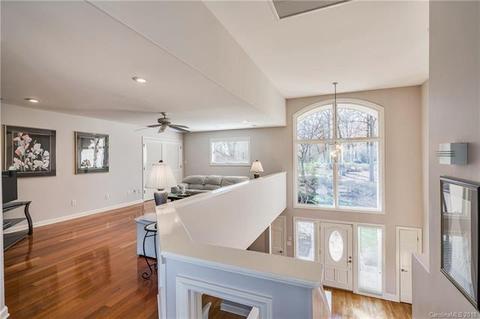 20416 Havenview Dr, Cornelius, NC 28031 photo 9