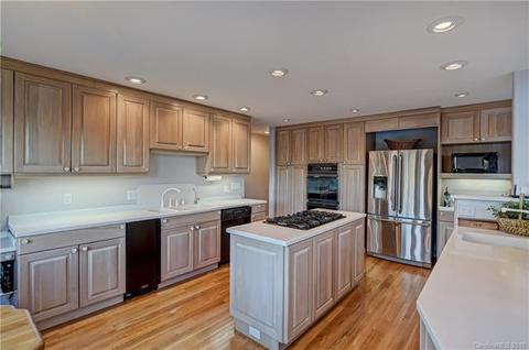 20416 Havenview Dr, Cornelius, NC 28031 photo 7