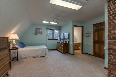 635 Wildcat View Ln, Mill Spring, NC 28756 photo 13
