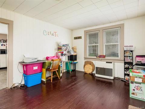 230 Ingram Loop, Clyde, NC 28721 photo 9