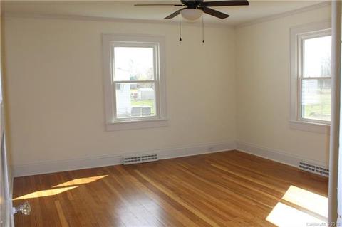 402 E 16th St, Kannapolis, NC 28083 photo 11