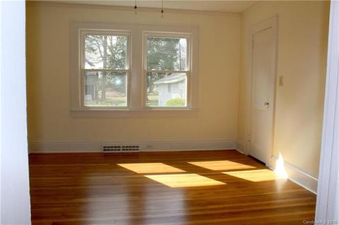 402 E 16th St, Kannapolis, NC 28083 photo 10