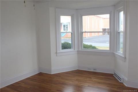 402 E 16th St, Kannapolis, NC 28083 photo 6