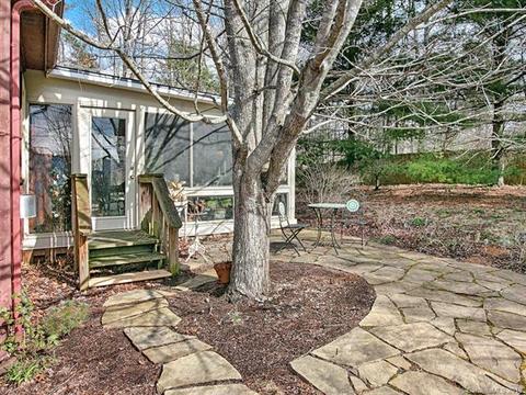 15 Whitaker Cir, Fairview, NC 28730 photo 16