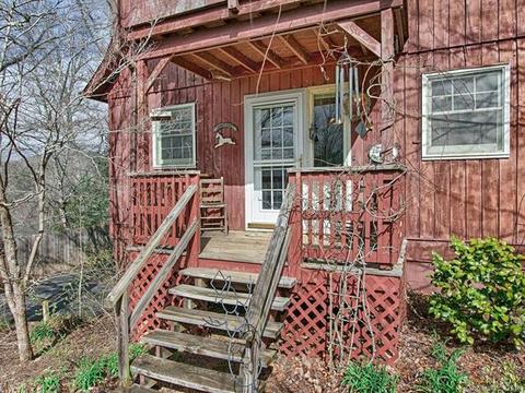 15 Whitaker Cir, Fairview, NC 28730 photo 2