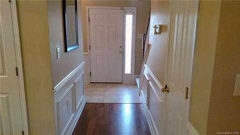7011 Blithe Low Pl, Charlotte, NC 28273 photo 3