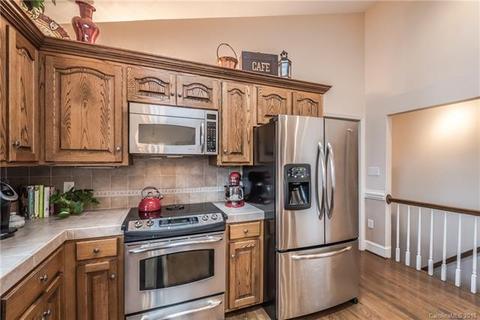 1341 Forest Bluff Dr, Midland, NC 28107 photo 17