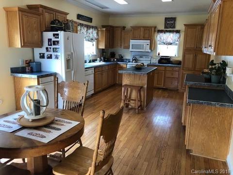 38 Caleb Dr, Candler, NC 28715 photo 11