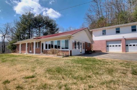 83 Pine Branch Rd, Spruce Pine, NC 28777 photo 2