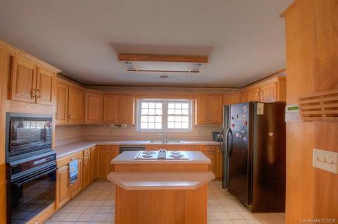 83 Pine Branch Rd, Spruce Pine, NC 28777 photo 4
