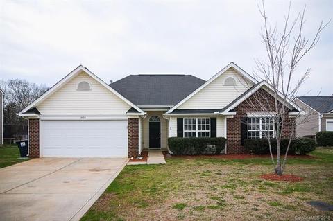 3026 Proverbs Ct, Monroe, NC 28110 photo 1