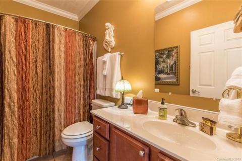 18 Spring St, Candler, NC 28715 photo 16