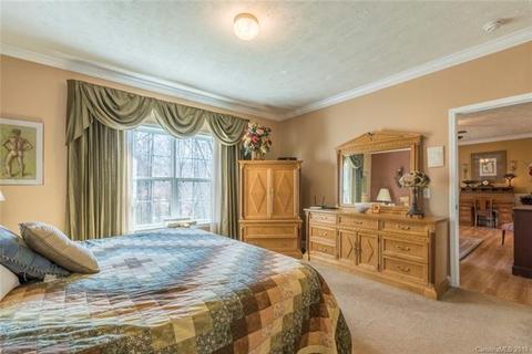 18 Spring St, Candler, NC 28715 photo 19