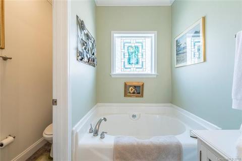 18 Spring St, Candler, NC 28715 photo 22