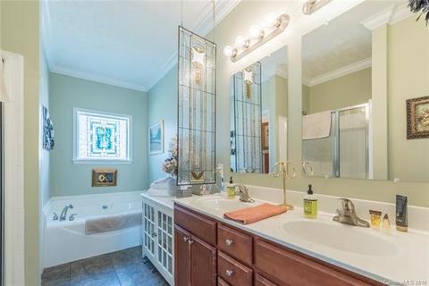 18 Spring St, Candler, NC 28715 photo 20