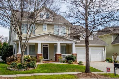 17821 Overland Forest Dr, Cornelius, NC 28031 photo 2