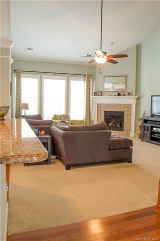 17821 Overland Forest Dr, Cornelius, NC 28031 photo 6