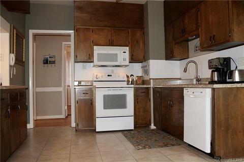 166 Maple St, Brevard, NC 28712 photo 9