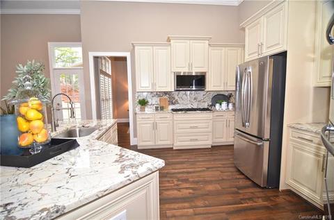 11660 Hidden Forest Ln, Davidson, NC 28036 photo 4
