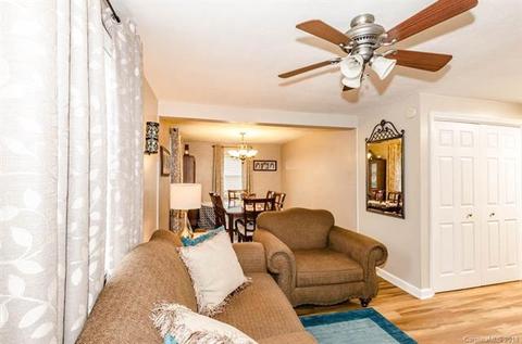 9655 W View Ave, Hickory, NC 28601 photo 16