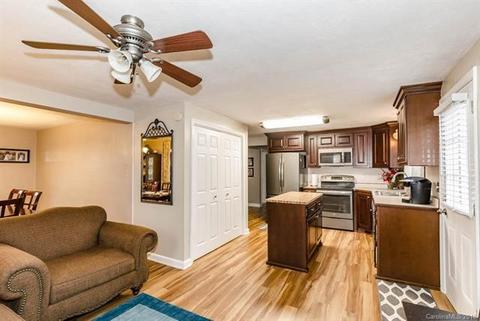 9655 W View Ave, Hickory, NC 28601 photo 14