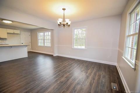 2115 Louise Dr, Monroe, NC 28112 photo 8