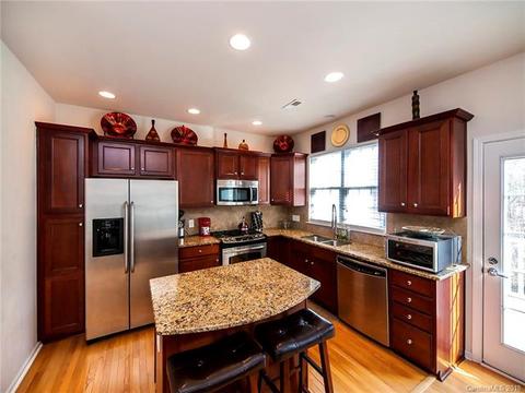 566 Sixth Baxter Xing, Fort Mill, SC 29708 photo 10
